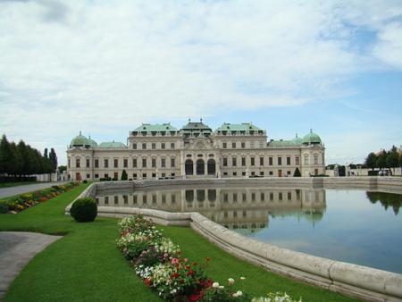 palacio-belvedere.jpg
